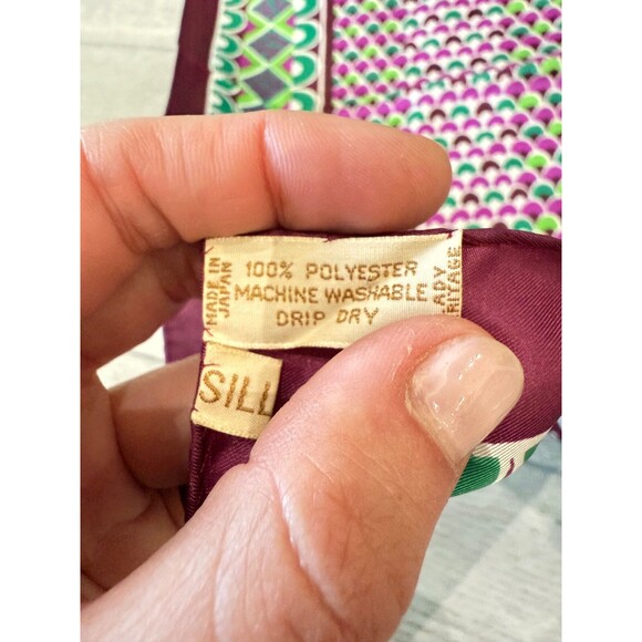 Vintage Sillook Geometric Scarf Green and Purple Scallops Made in Japan 27" - Picture 7 of 15